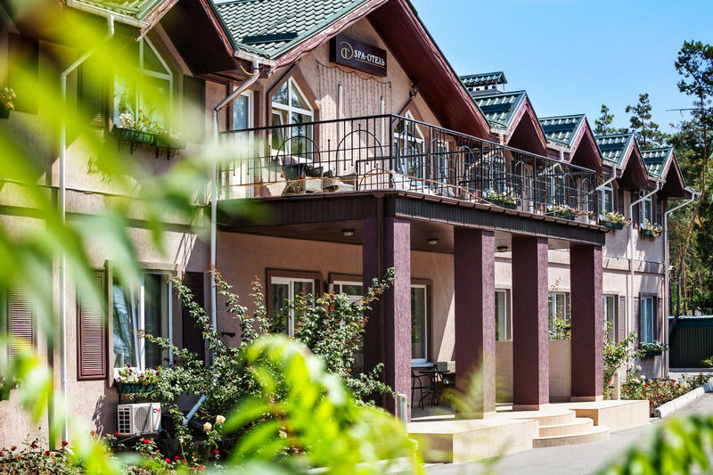 Seasons Spa Boutique Hotel Kozyn Exterior photo