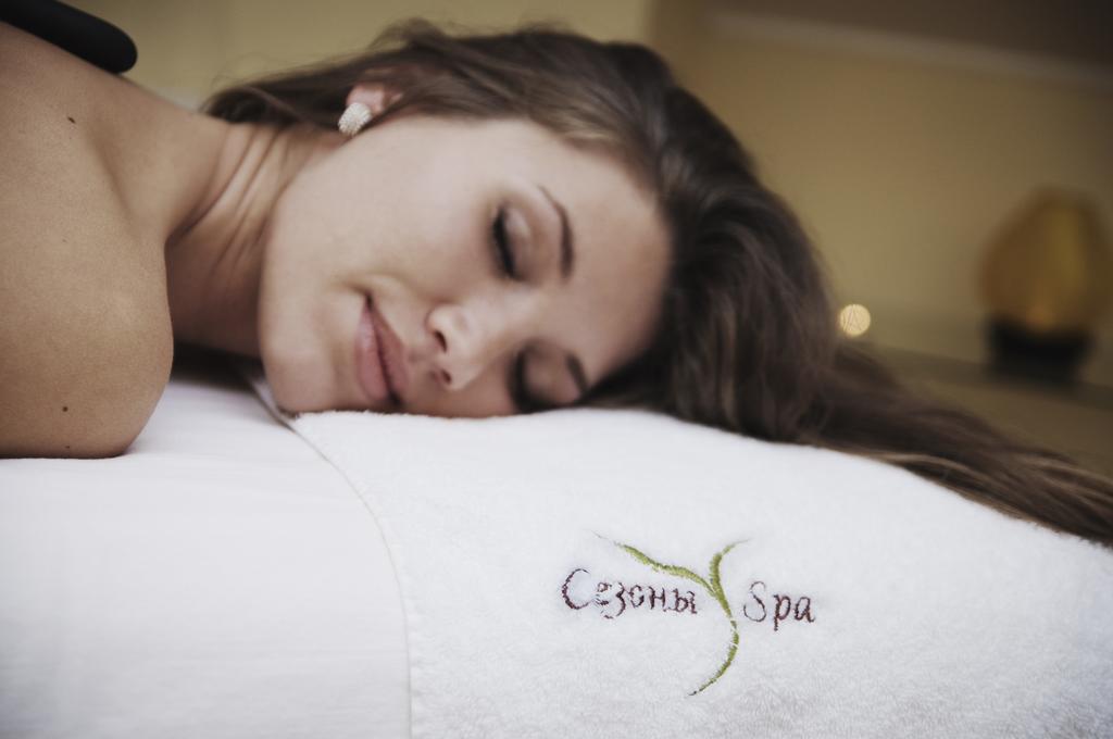 Seasons Spa Boutique Hotel Kozyn Exterior photo